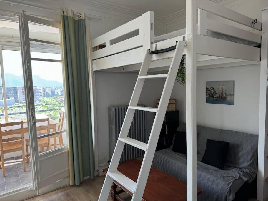 Le Rooftop Calme Et Terrasse A 1 Minute De La Gare Grenoble Zewnętrze zdjęcie